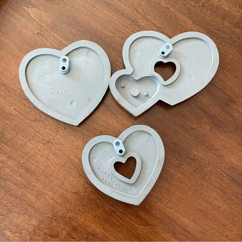 Vintage 80s Rustic Heart-Shaped Wall Decor Set of 3 - Picture 2 of 2